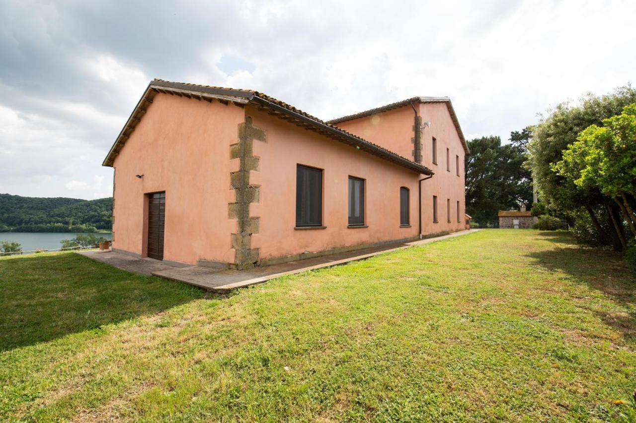 Agriturismo Lago Di Mezzano Valentano エクステリア 写真