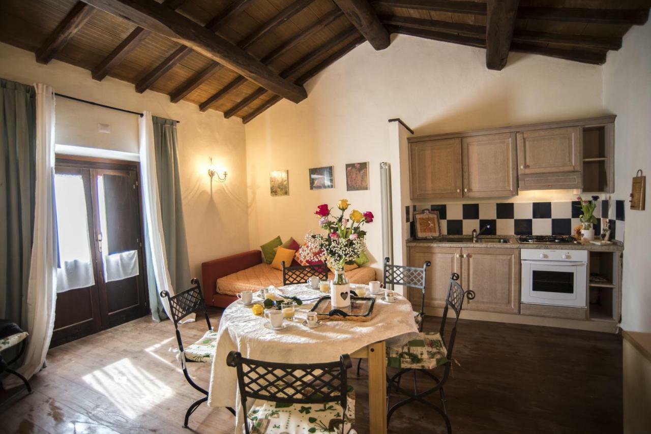 Agriturismo Lago Di Mezzano Valentano エクステリア 写真